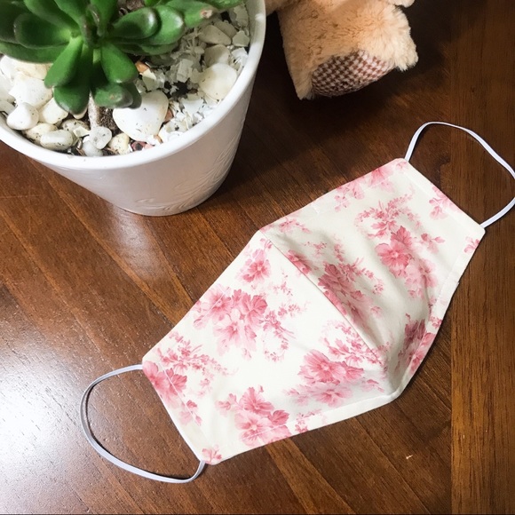 Cotton Handmade Face Mask - Picture 1 of 4